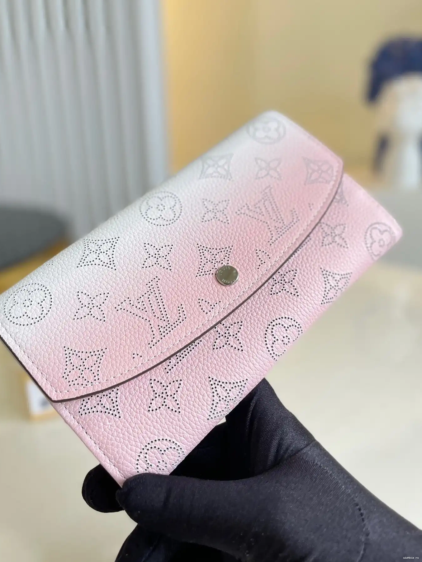 WIS WALLET VUITTON LOUIS IRIS 0608
